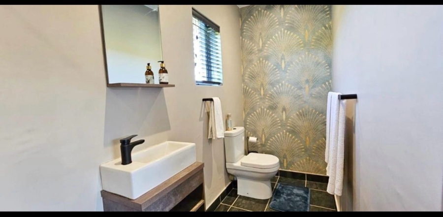 4 Bedroom Property for Sale in Wilderness Central Western Cape